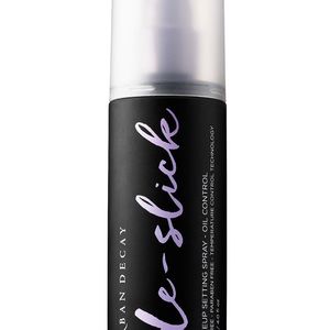 De-Slick Oil-Control Makeup Setting Spray